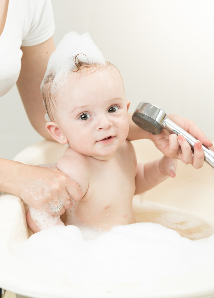 newborn bath