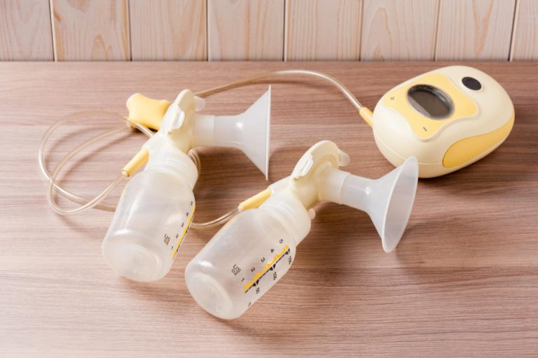 Wearable breast pump