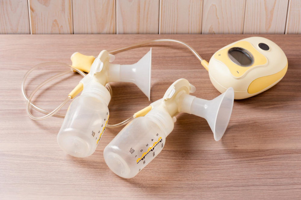 Wearable Breast Pumps: The Perfect Solution for Busy Moms